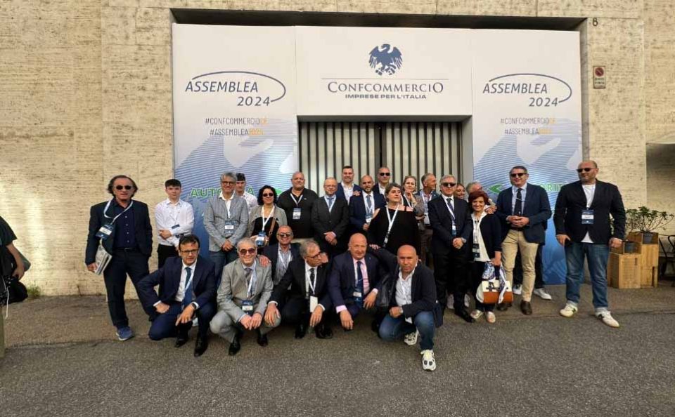 Assemblea Confcommercio: terziario motore economia